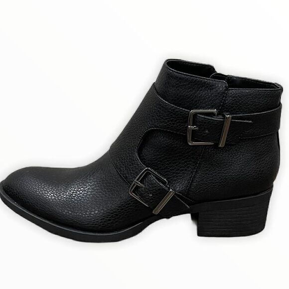 Kenneth Cole Reaction Women's Re-Buckle Booties - Picture 6 of 11